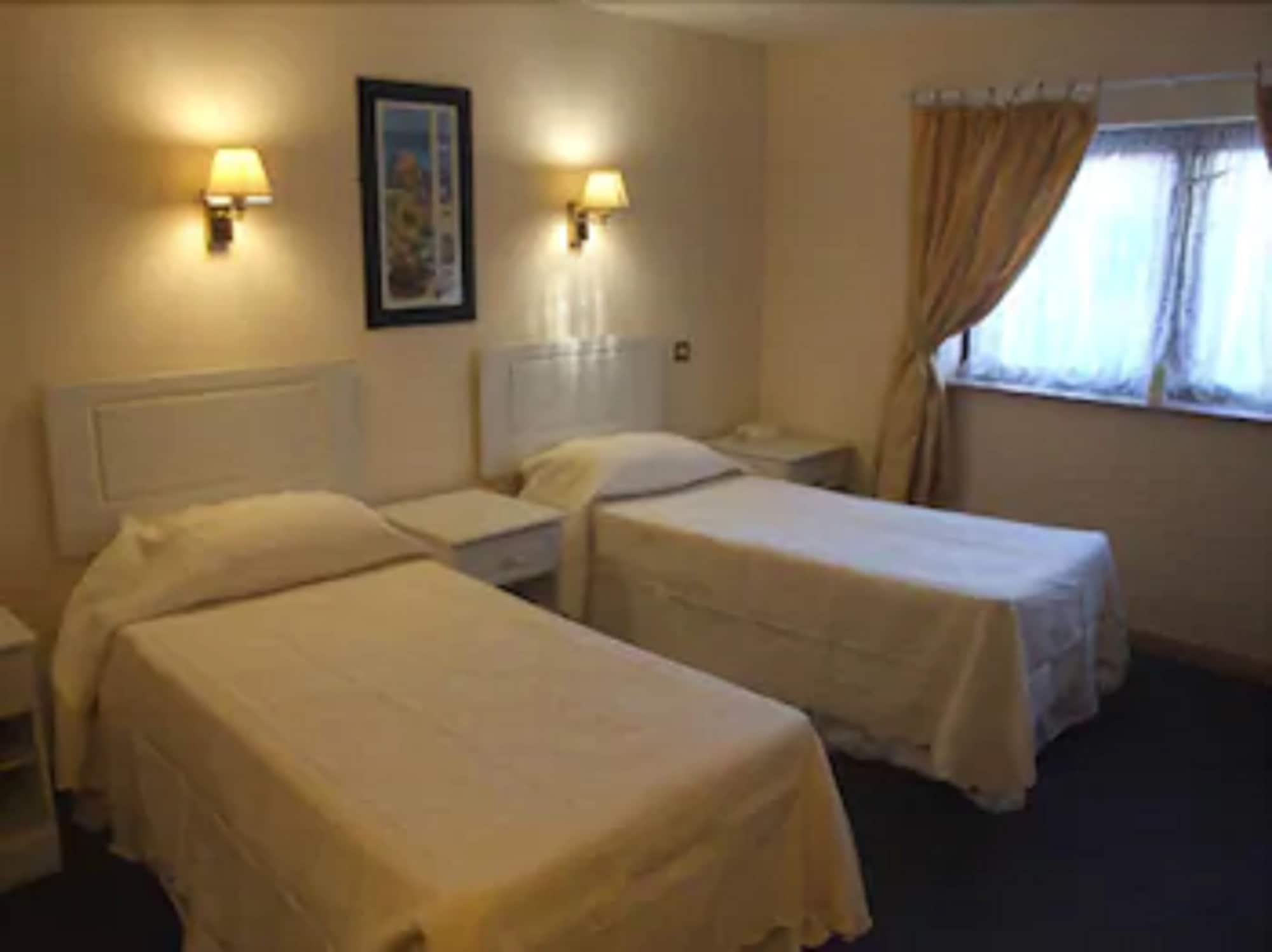 The Amblehurst Hotel Sale Zewnętrze zdjęcie