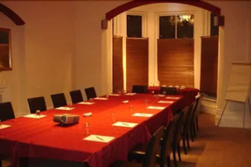 The Amblehurst Hotel Sale Zewnętrze zdjęcie